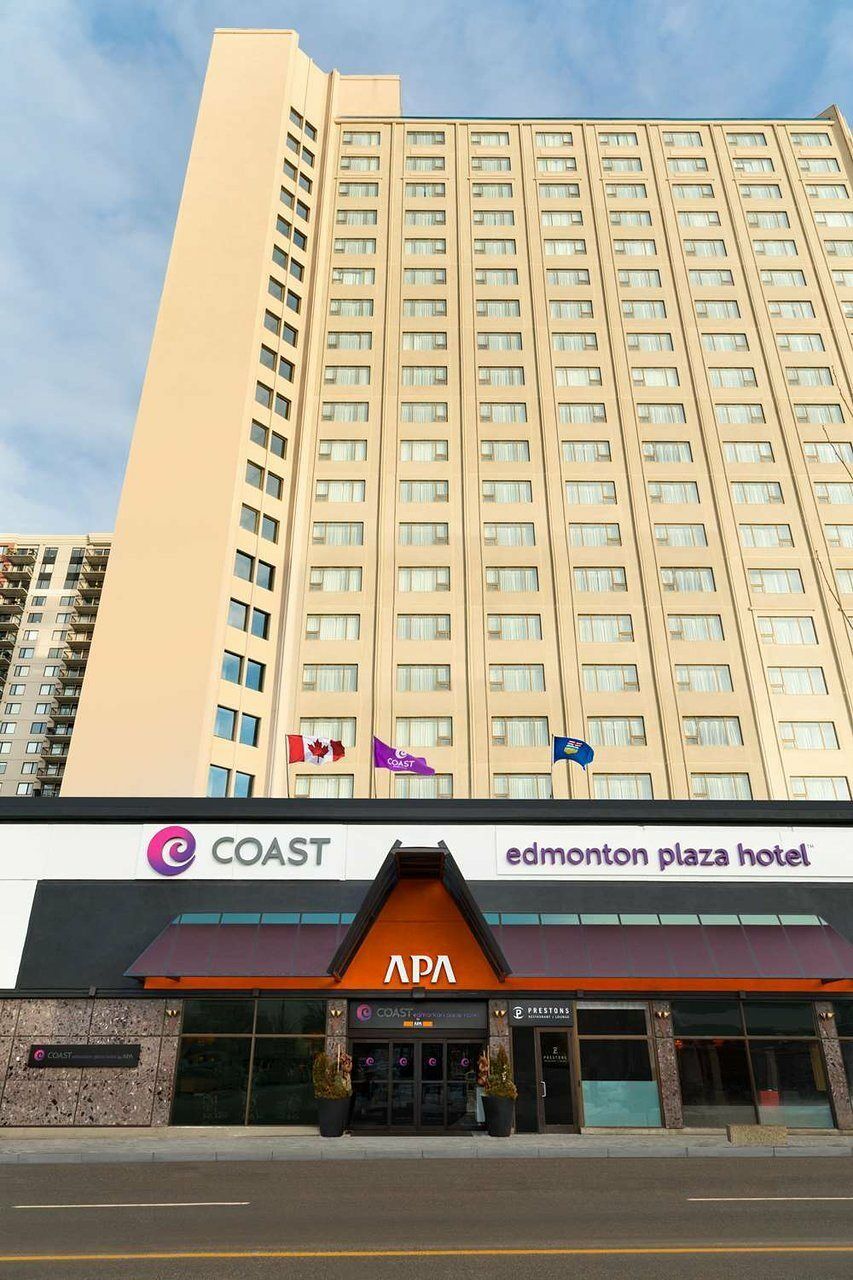 Coast Edmonton Plaza Hotel By Apa Buitenkant foto